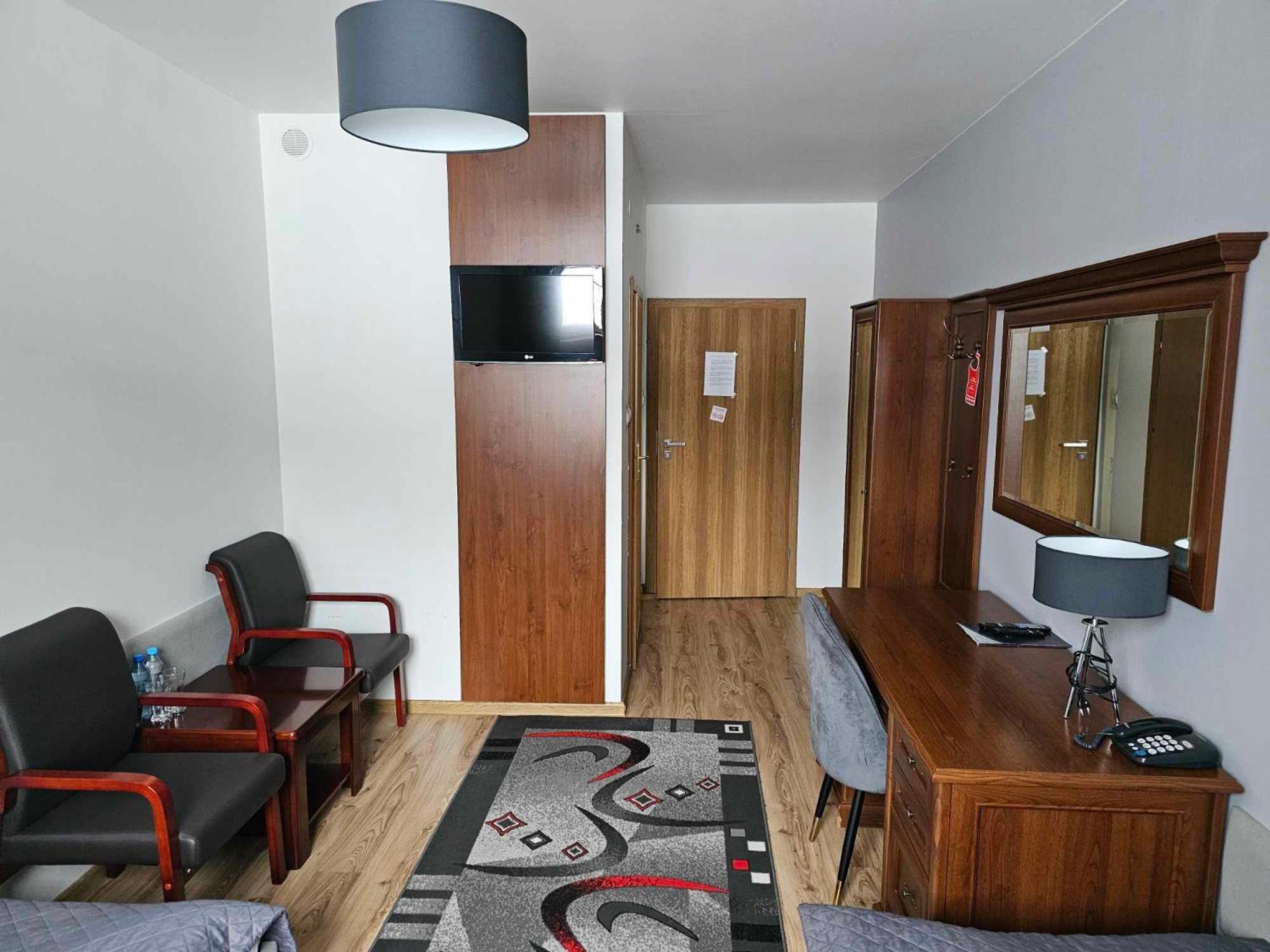 Hotel Agat Piotrków Trybunalski Exterior foto